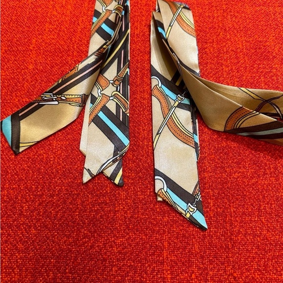 ❤️❤️❤️New purse scarf twilly / set of 2❤️❤️ - Picture 5 of 7